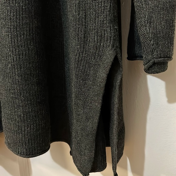 NWT TTahari women’s sleeved long cardigan dark gray size XL - Picture 4 of 6